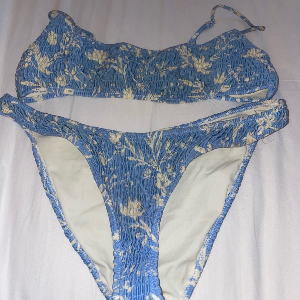 triangl bikini
